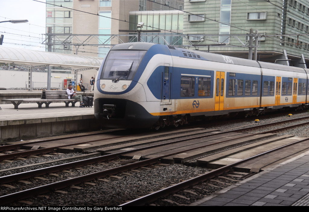 NS Sprinter #2635 - Nederlandse Spoorwegen 